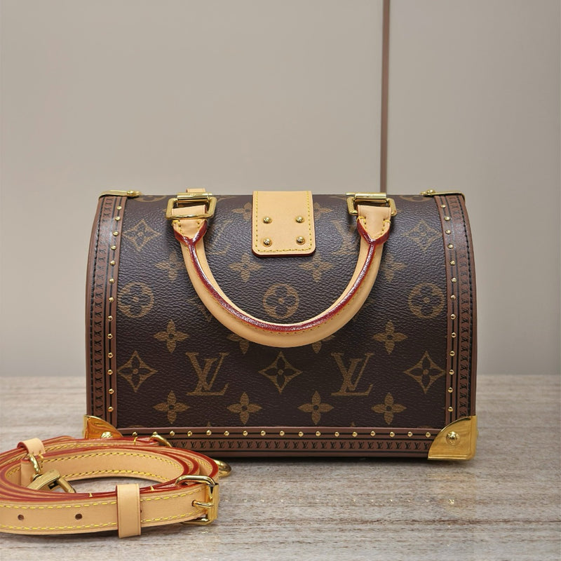 LV BAG