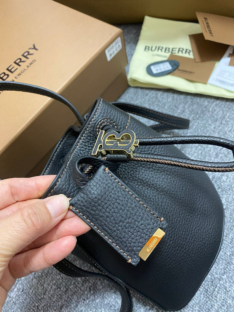 BURBERRY BAG