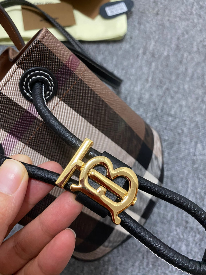 BURBERRY BAG