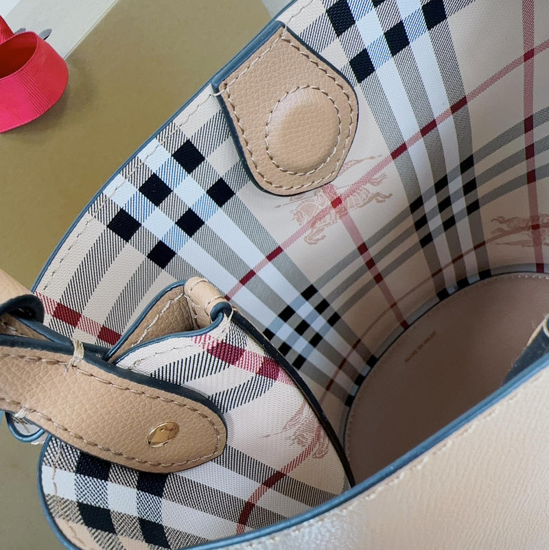 BURBERRY BAG