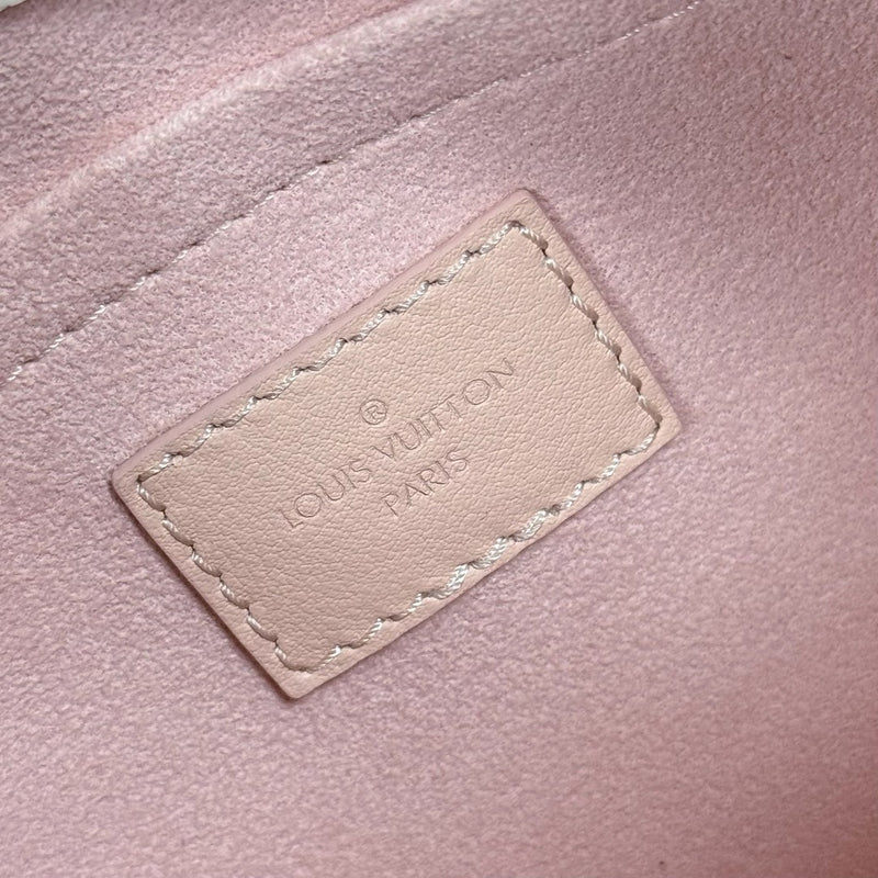 LV BAG