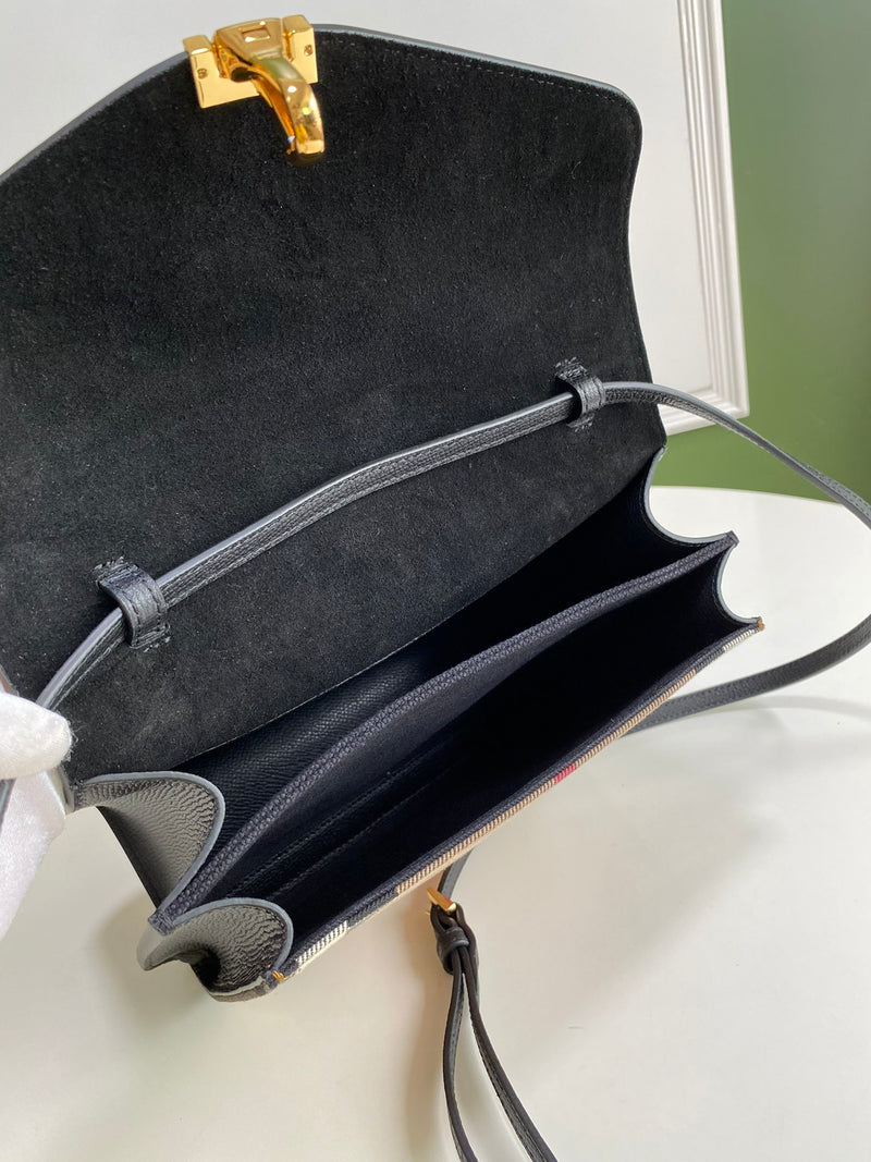 BURBERRY BAG