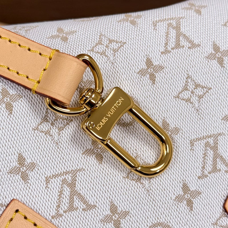 LV BAG