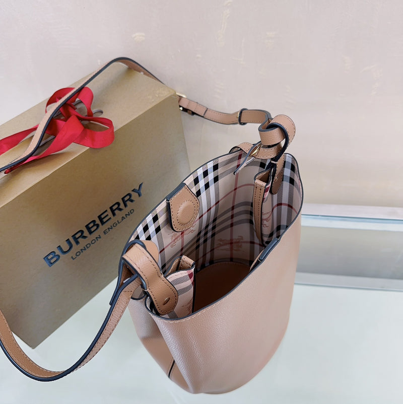 BURBERRY BAG