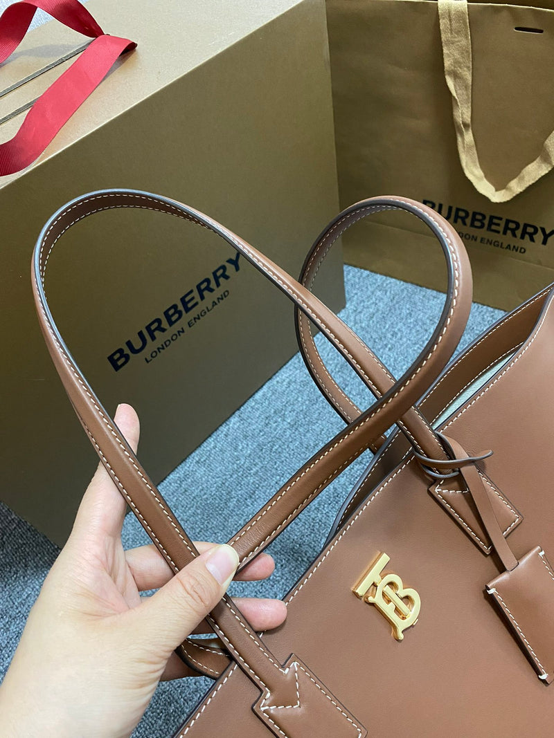 BURBERRY BAG