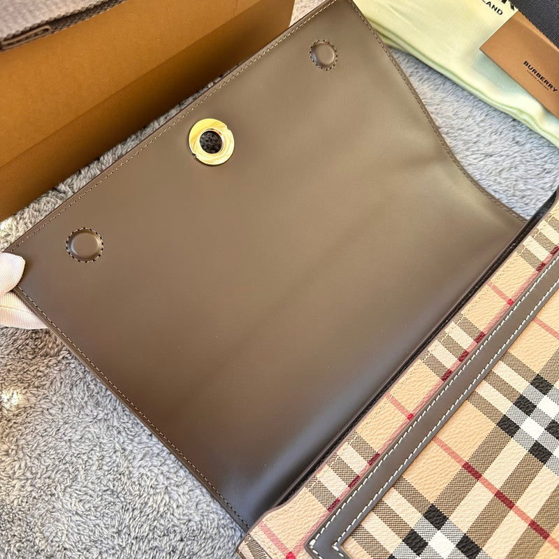 BURBERRY Bag