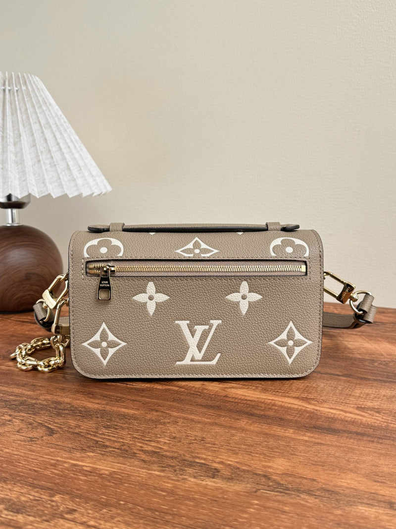 LV BAG