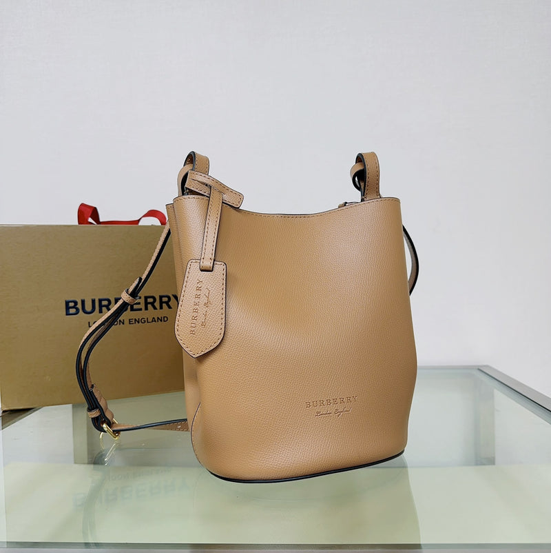 BURBERRY BAG
