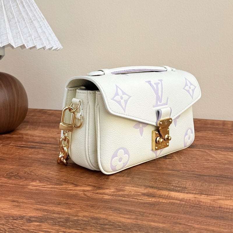 LV BAG