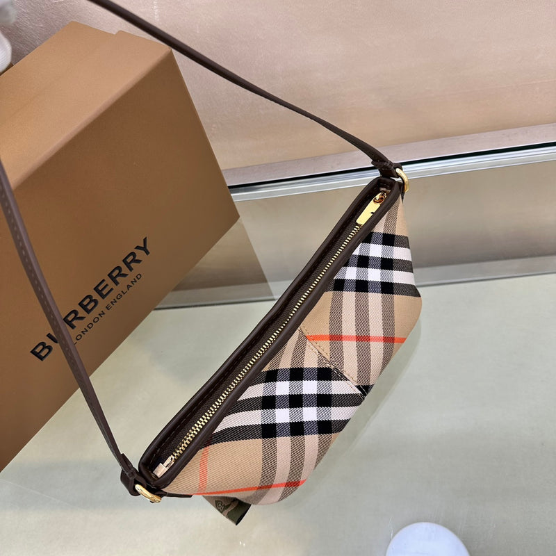 BURBERRY Bag
