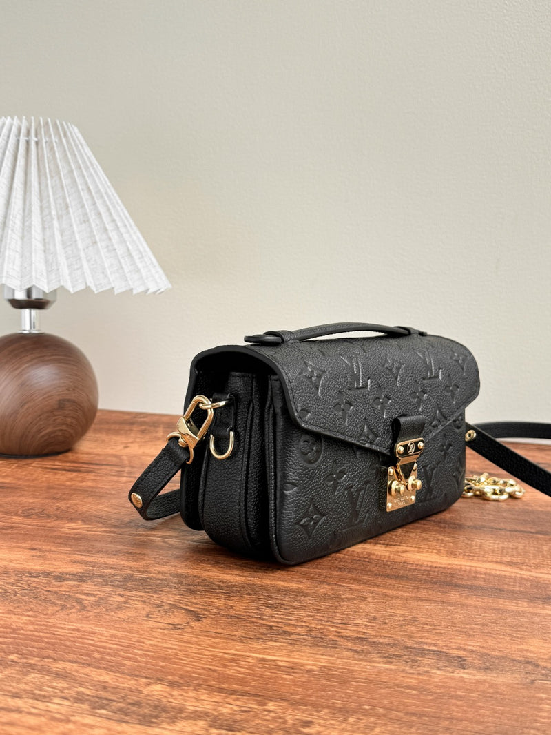 LV BAG